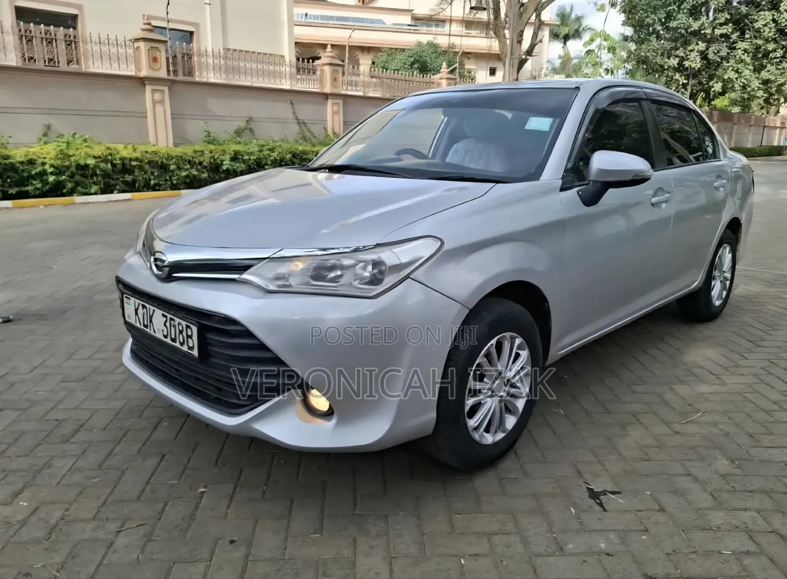 Toyota Axio 2015 Silver