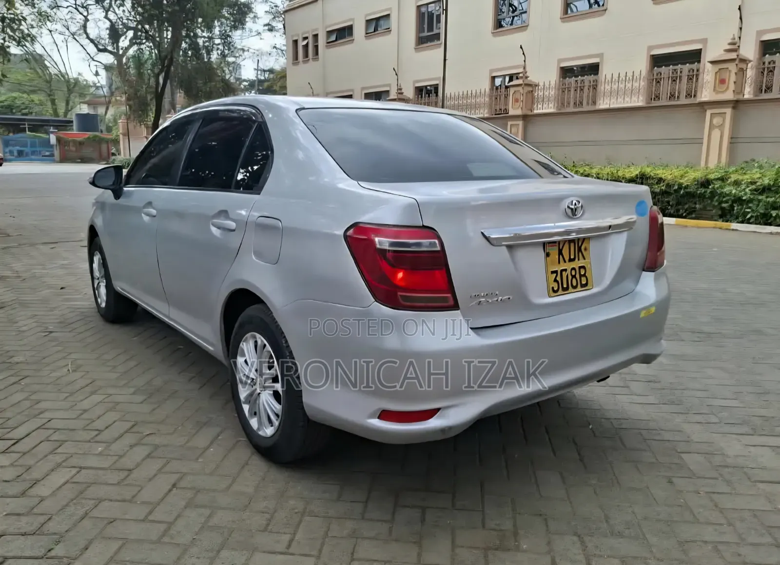 Toyota Axio 2015 Silver