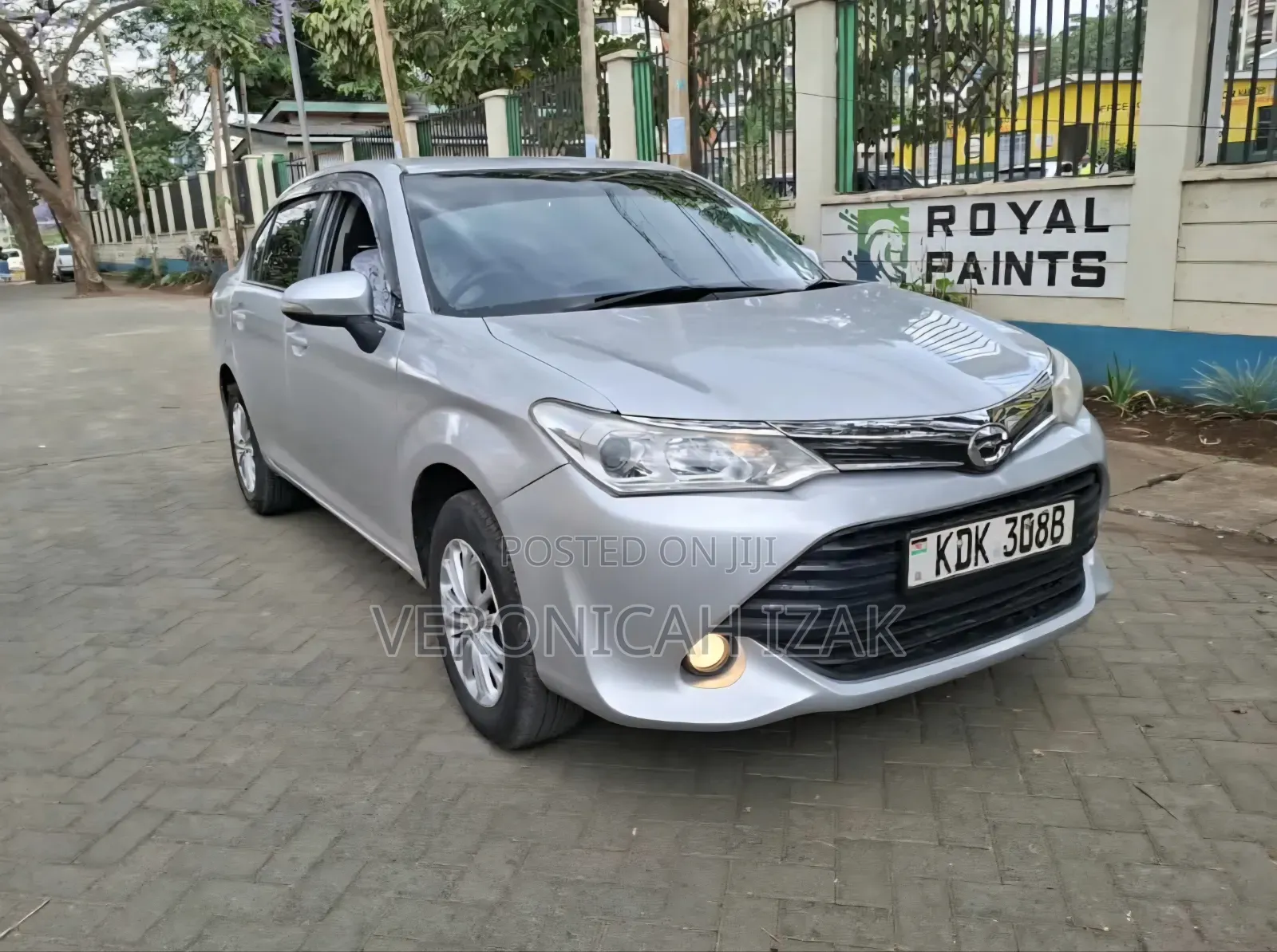 Toyota Axio 2015 Silver