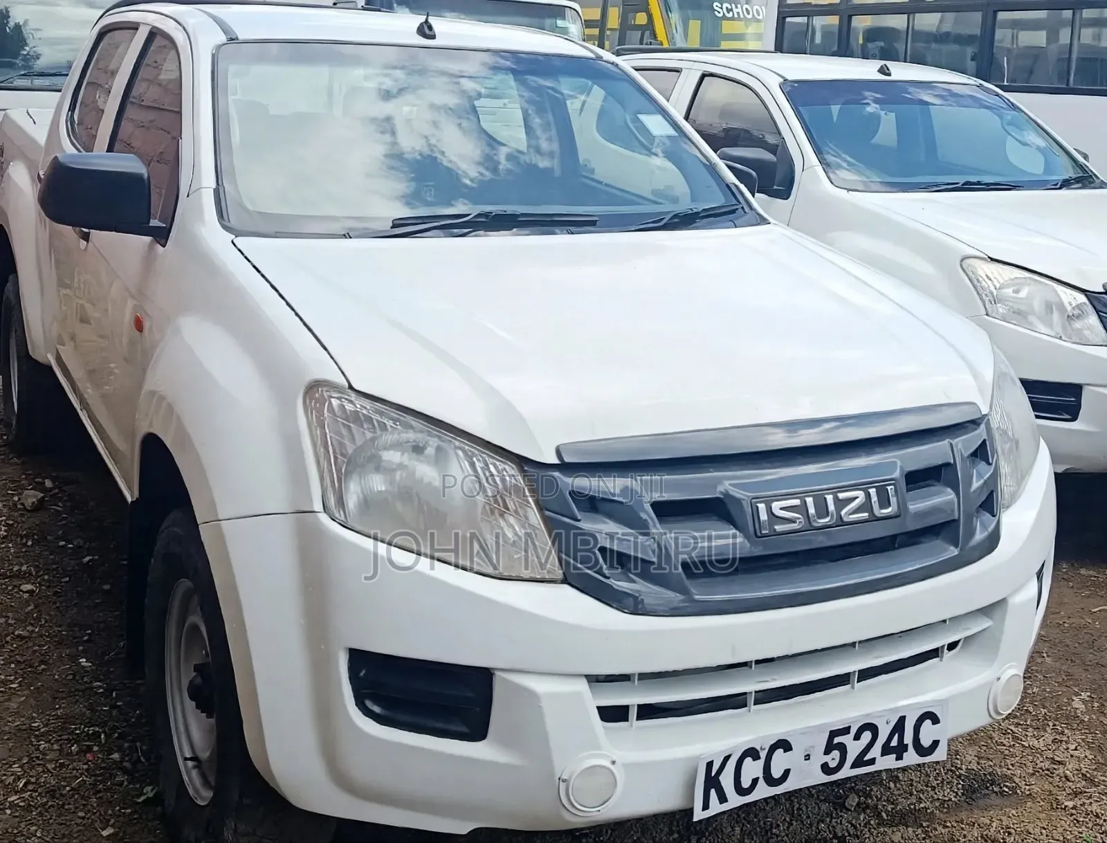 Isuzu D-MAX 2014 White