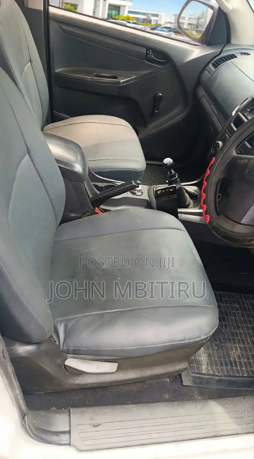 Isuzu D-MAX 2014 White