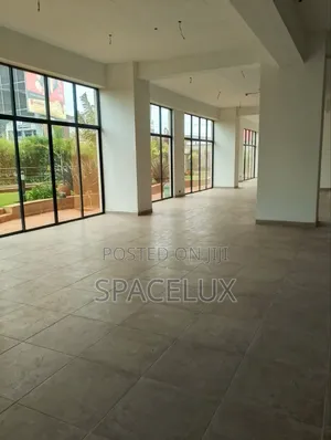 Restaurant / Club Lounge Space