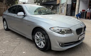 BMW 523i 2011 Silver