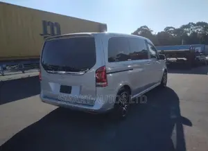 Mercedes-Benz V-Class 2019 Silver