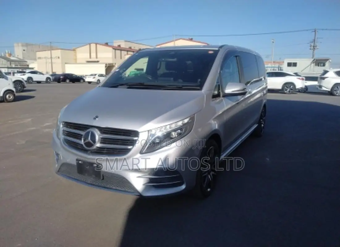 Mercedes-Benz V-Class 2019 Silver
