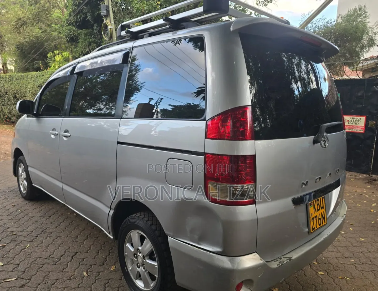 Toyota Noah 2007 Silver