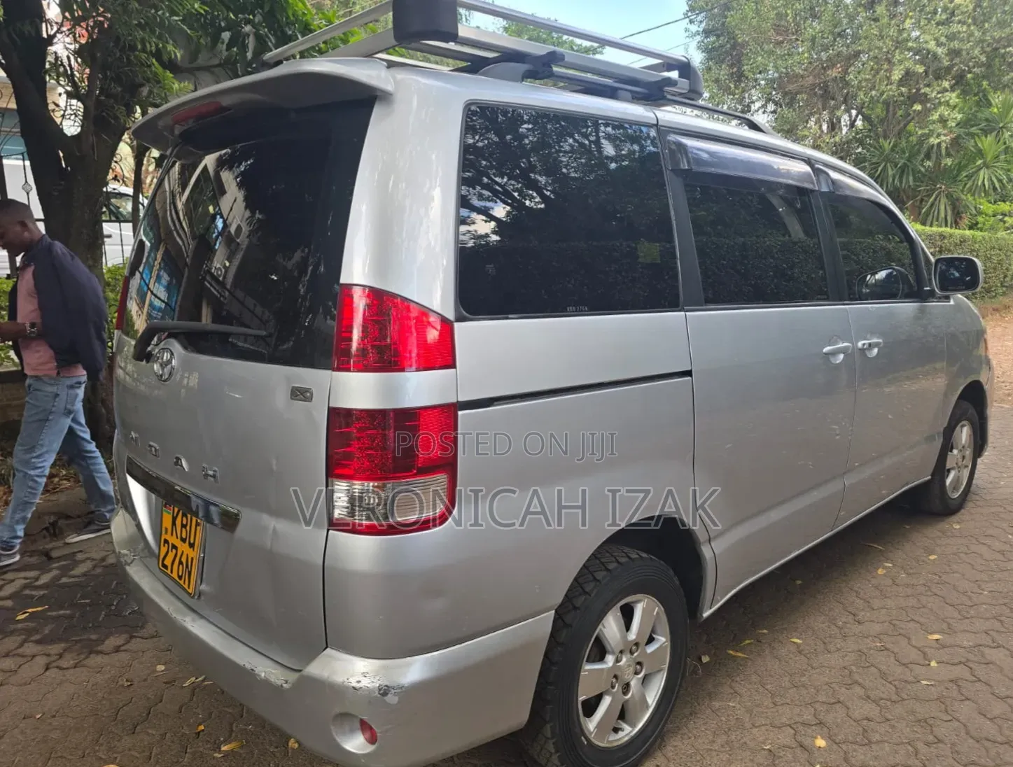 Toyota Noah 2007 Silver