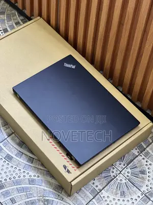 Laptop Lenovo ThinkPad X390 16GB Intel Core i7 SSD 256GB
