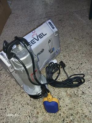 Freevel 370W (0.5 HP) Electric Submersible Water Pump