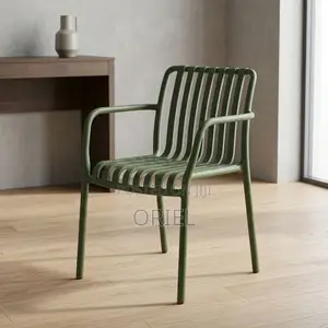 Plastic Chair : Stackable Outdoor Plastic Seat