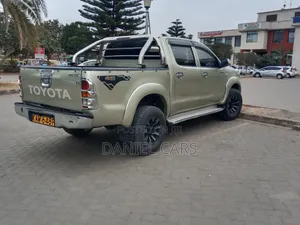 Toyota Hilux 2006 Silver