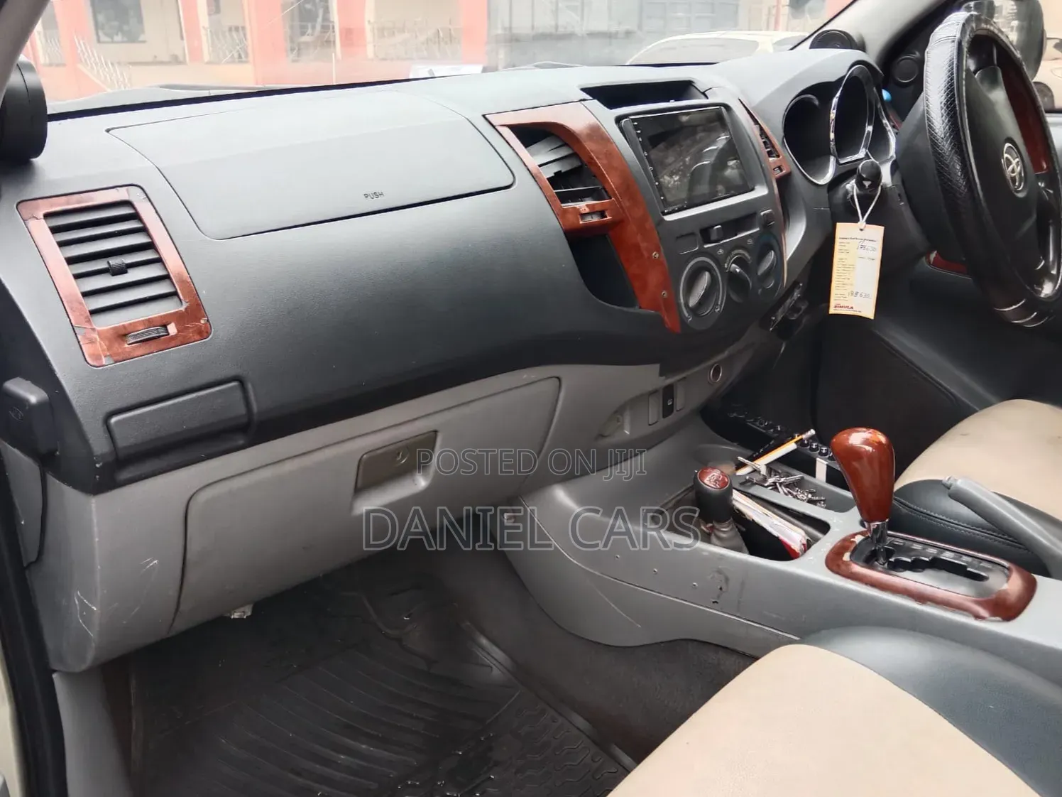 Toyota Hilux 2006 Silver