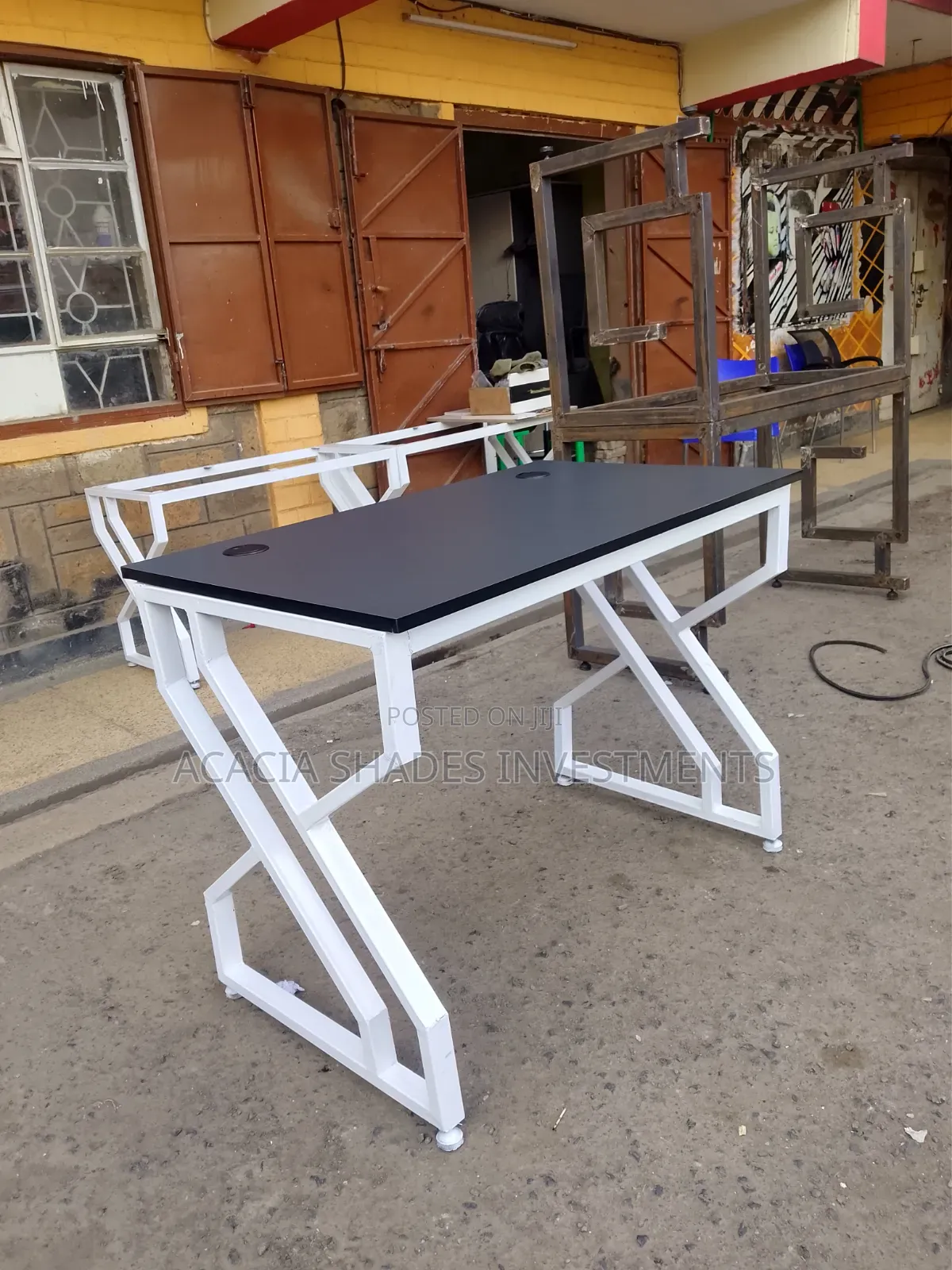 Office Desk