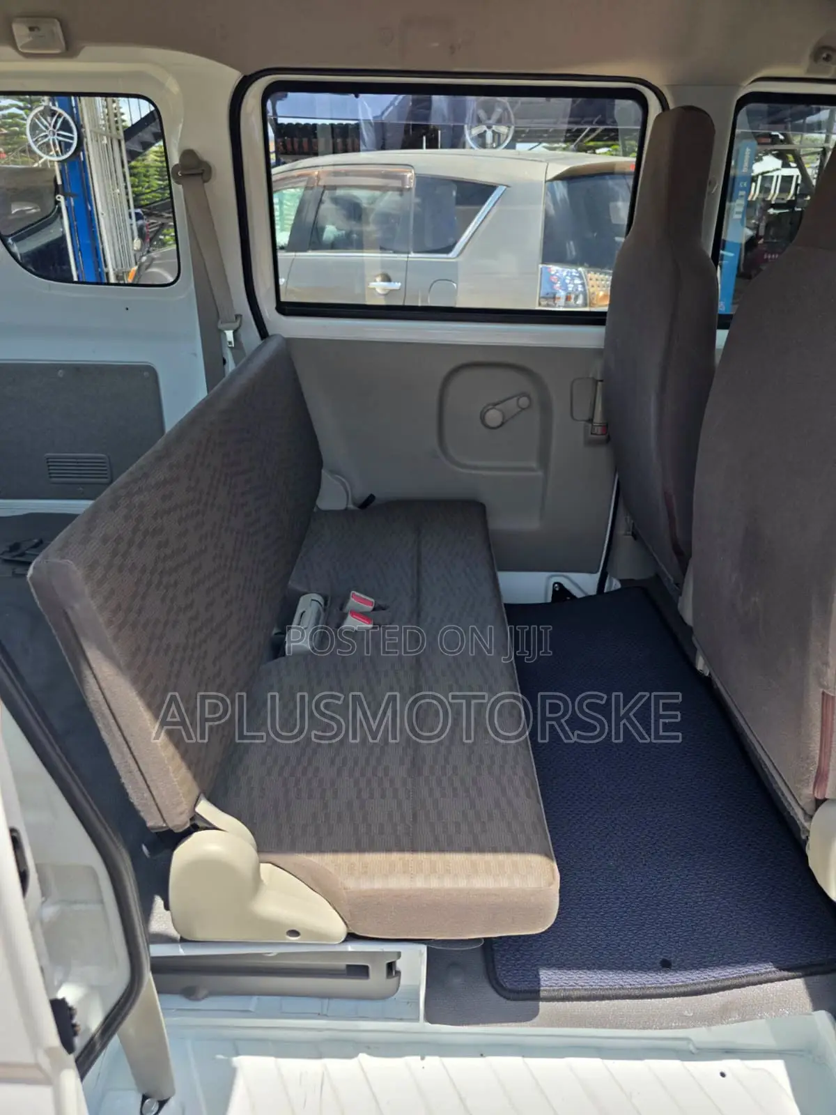 Suzuki Every Wagon 2019 White