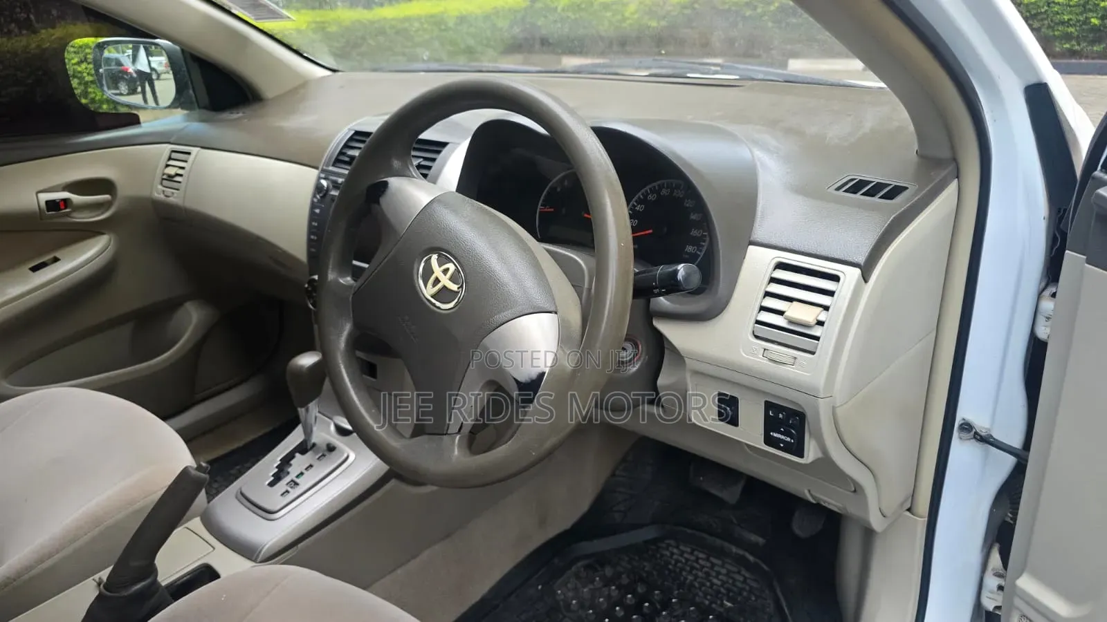 Toyota Axio 2011 Off white