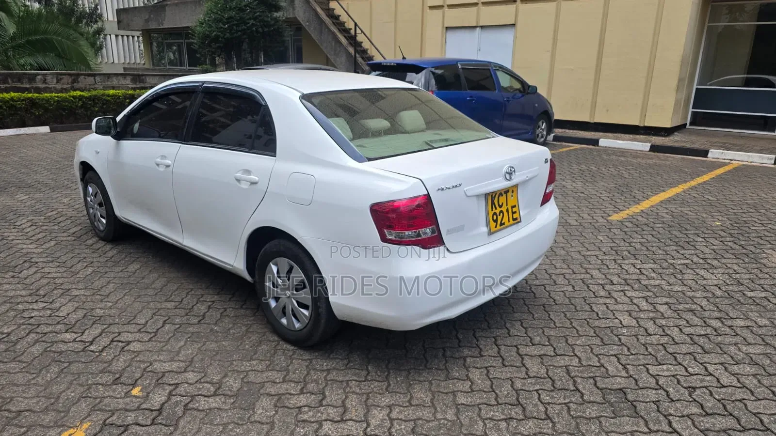 Toyota Axio 2011 Off white