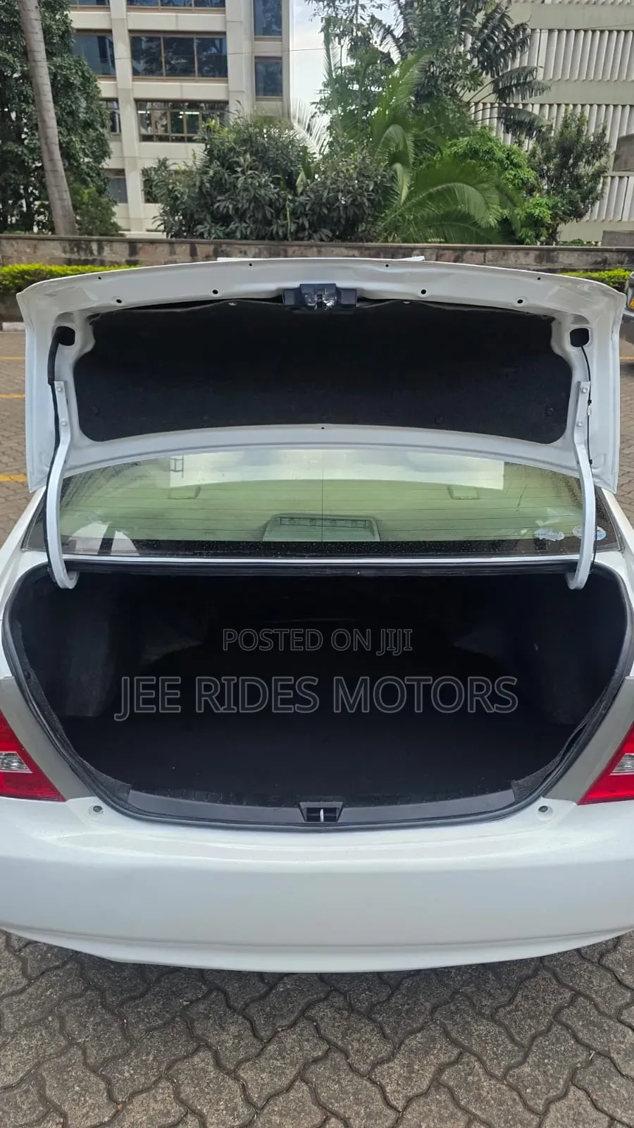 Toyota Axio 2011 Off white