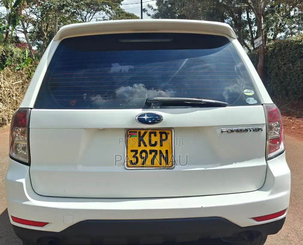 Subaru Forester 2011 White