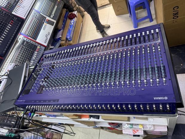 MG32FX 32 Channel Plain Mixer - main view