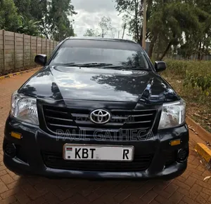 Toyota Hilux 2012 Gray