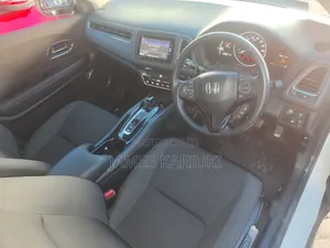 Honda Vezel 2019 White