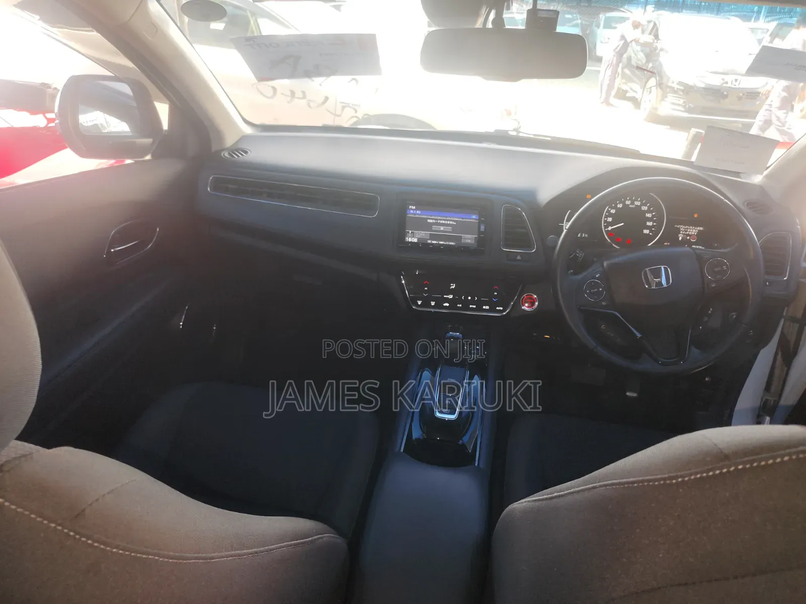 Honda Vezel 2019 White