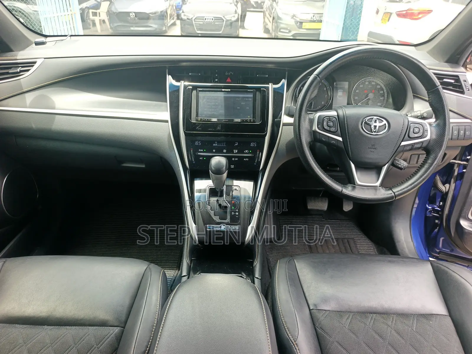 Toyota Harrier 2.0 2019 Blue