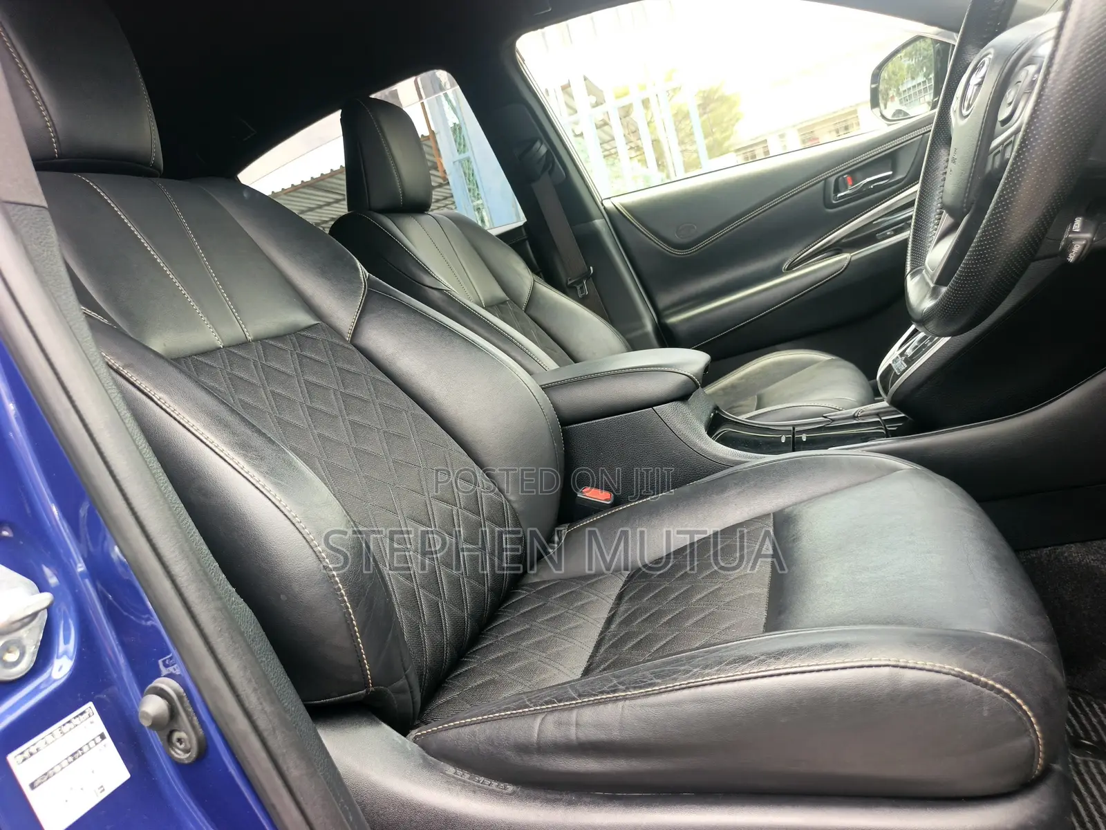 Toyota Harrier 2.0 2019 Blue