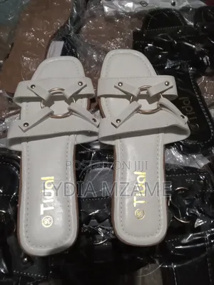 High Quality Ladies Sandals