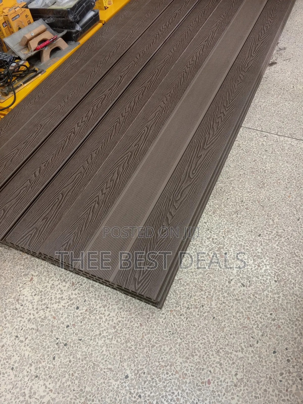 WPC (Wood Plastic Composite)