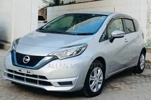 Nissan Note 2019 Silver