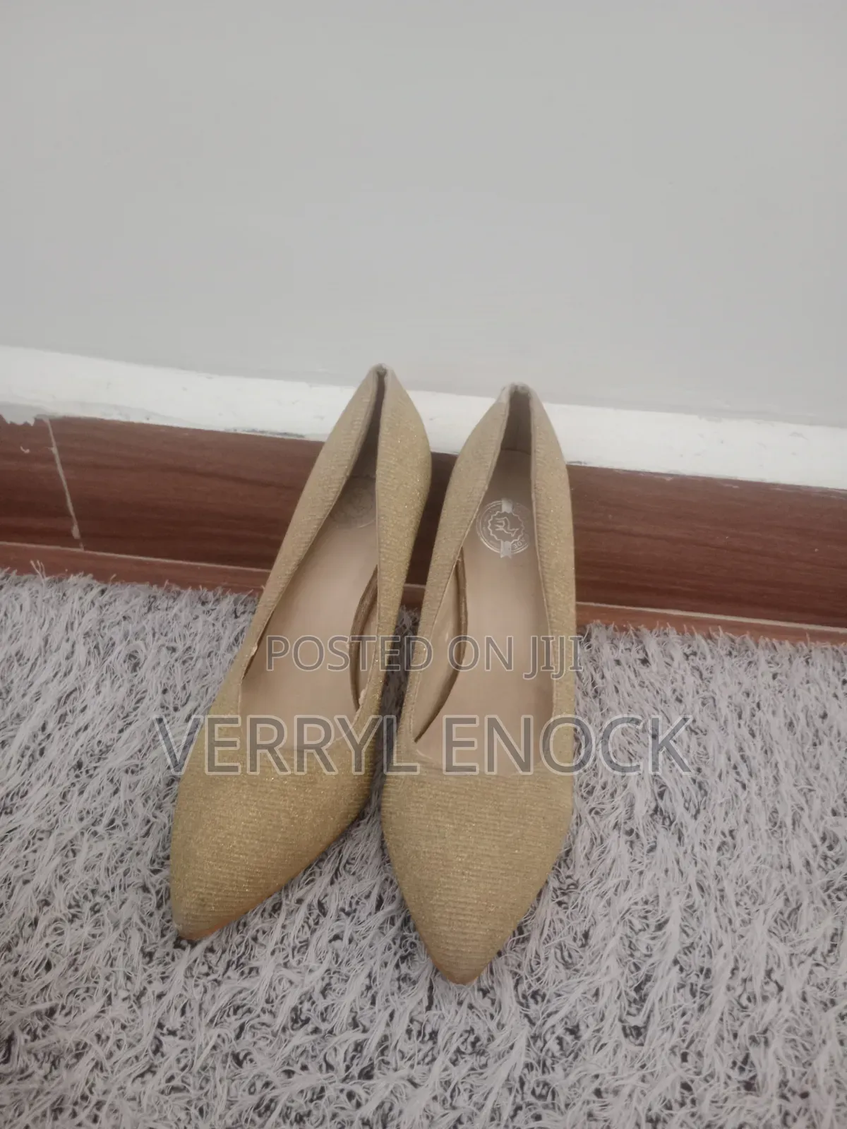 Ladies Shoes