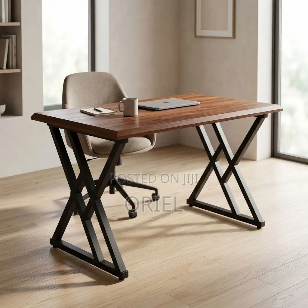 Office Desk : Generic 120CM Desk