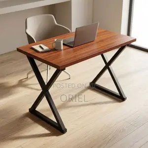 Office Desk : Generic 120CM Desk