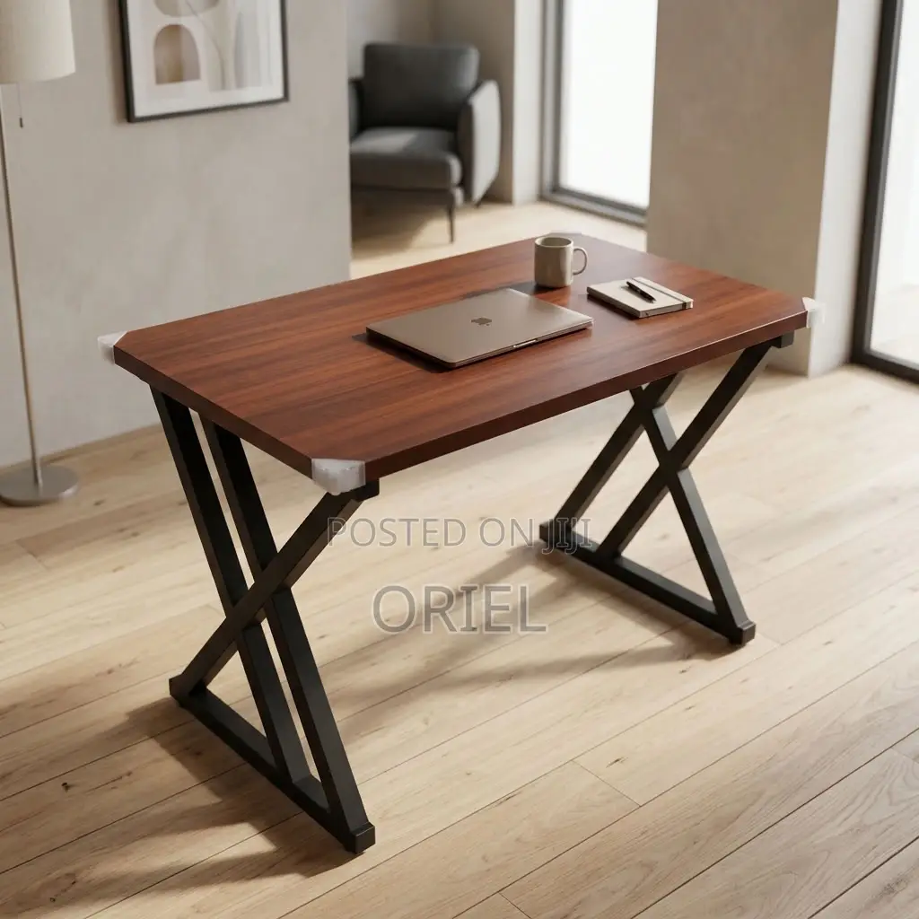 Office Desk : Generic 120CM Desk
