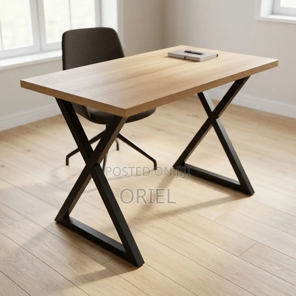 Office Desk : Generic 120CM Desk