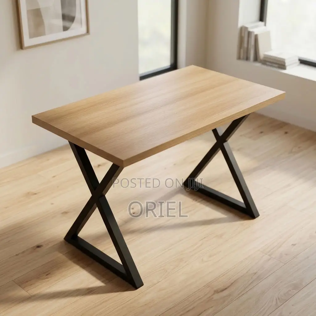 Office Desk : Generic 120CM Desk
