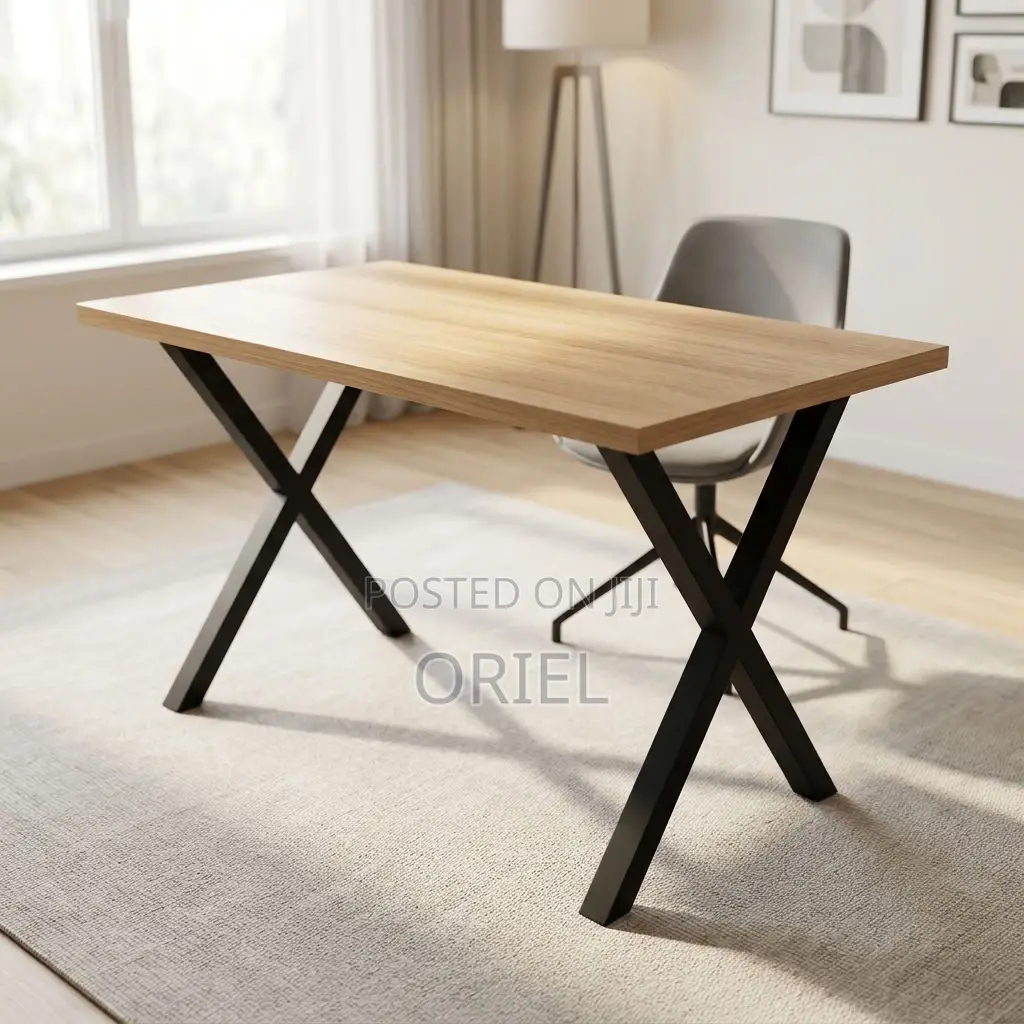 Office Desk : Generic 120CM Desk