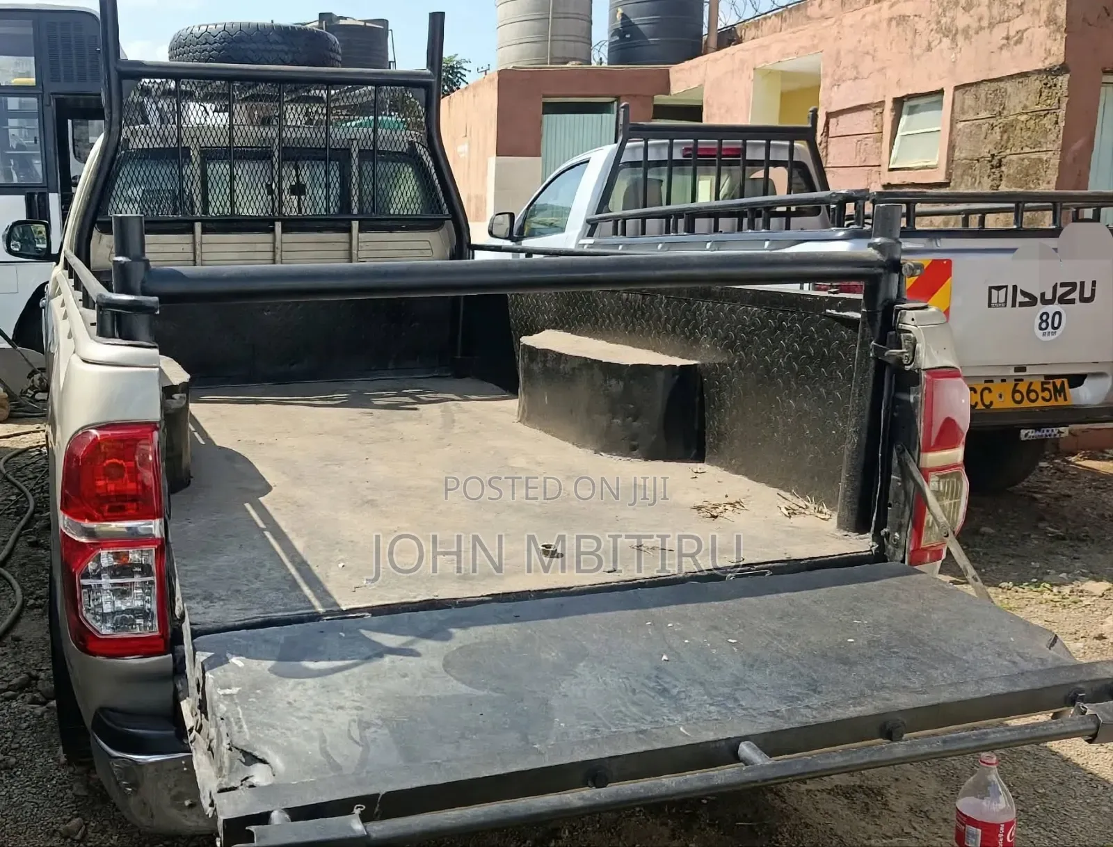 Toyota Hilux 2012 Beige
