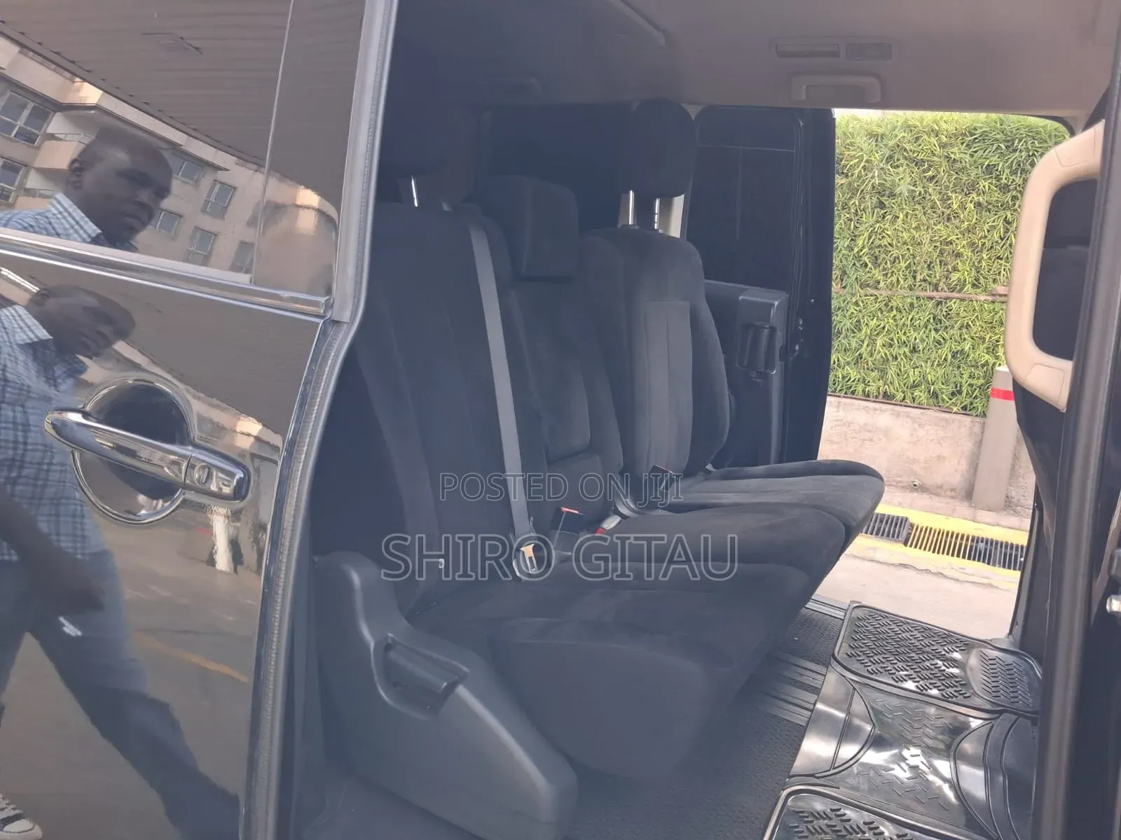 Mitsubishi Delica 2017 Black