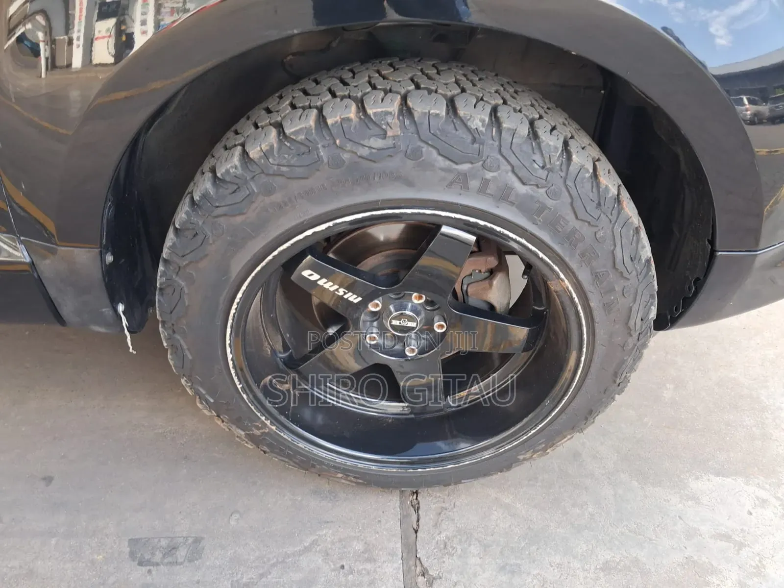 Mitsubishi Delica 2017 Black