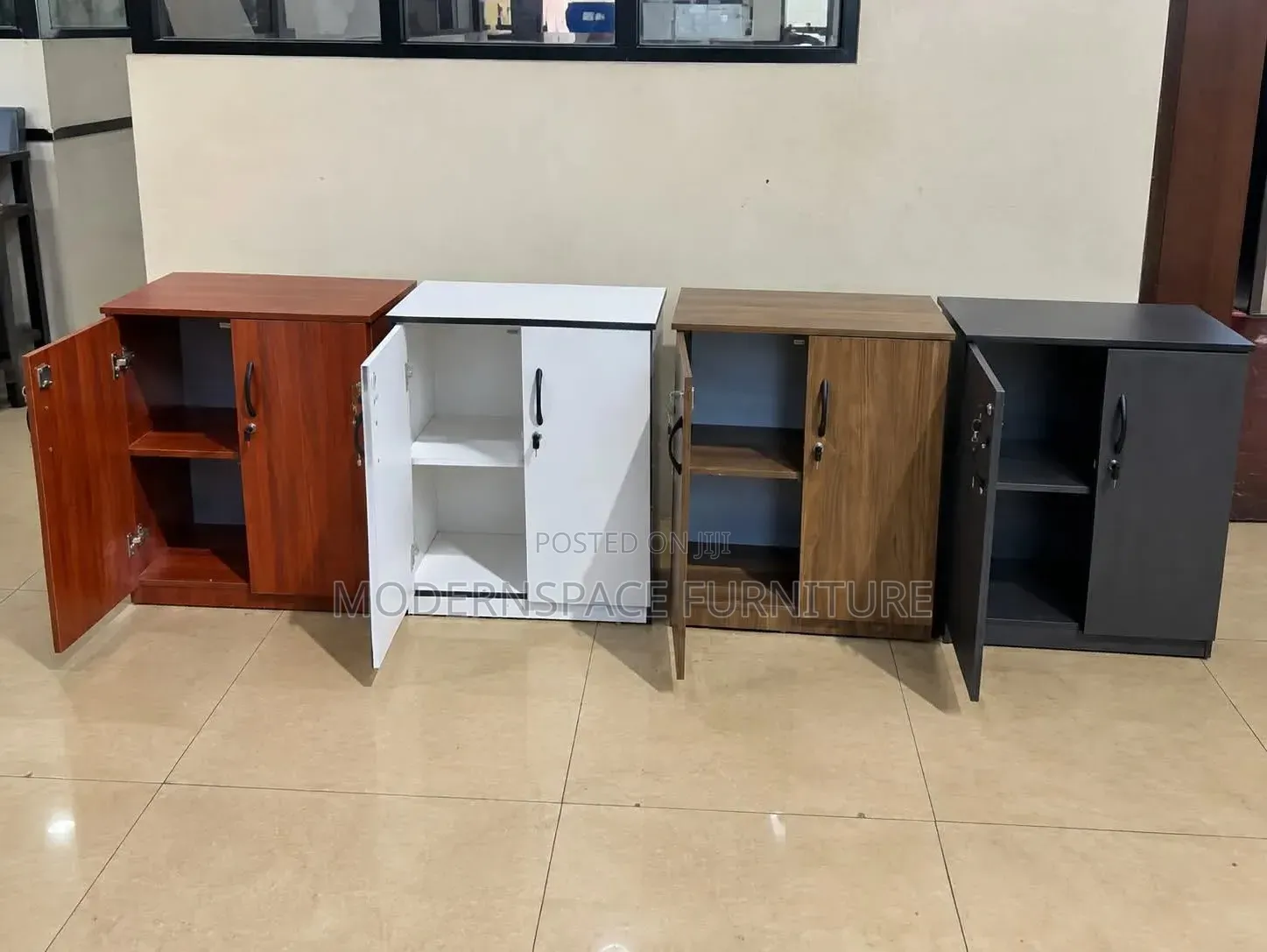 Credenza/Wooden Office Cupboard