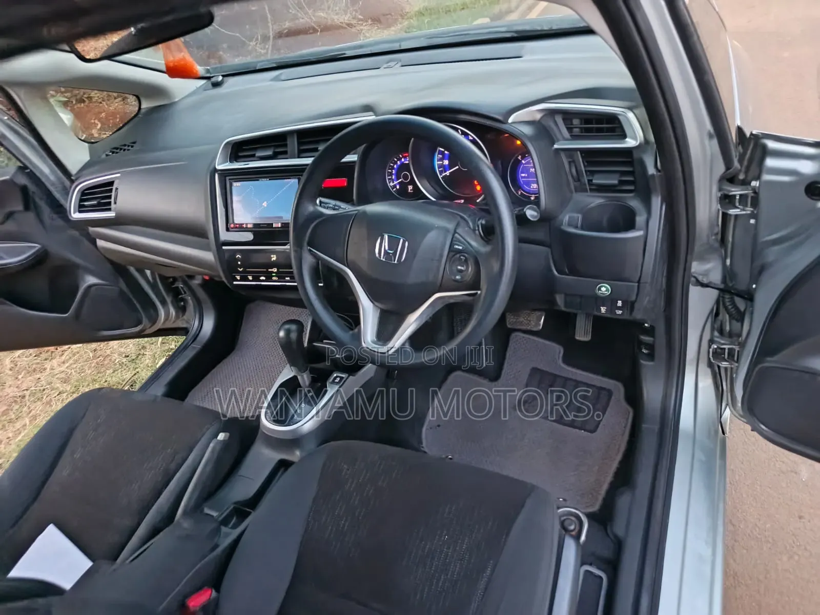 Honda Fit 2016 Silver
