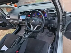 Honda Fit 2016 Silver