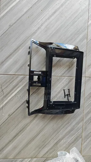 Radio Console/Frame Fascia Nissan Sylphy 2012-2019