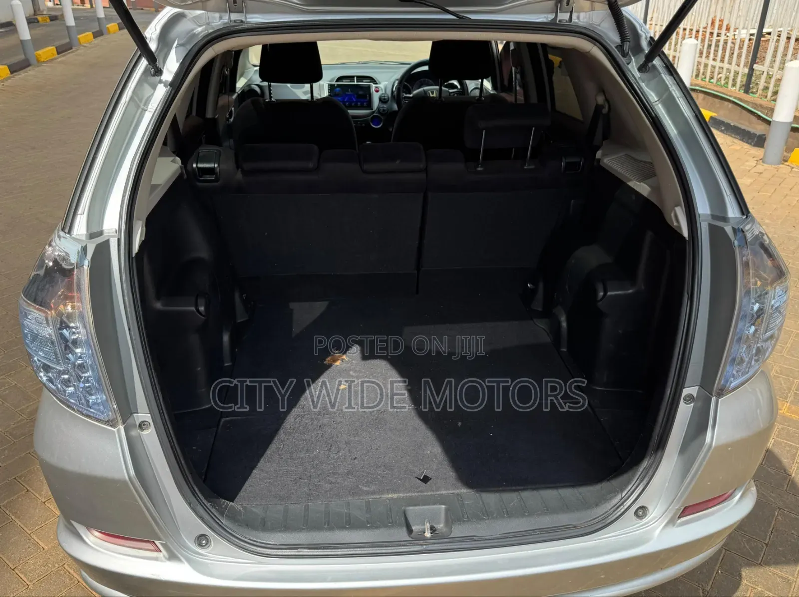 Honda Fit Shuttle 2014 Silver