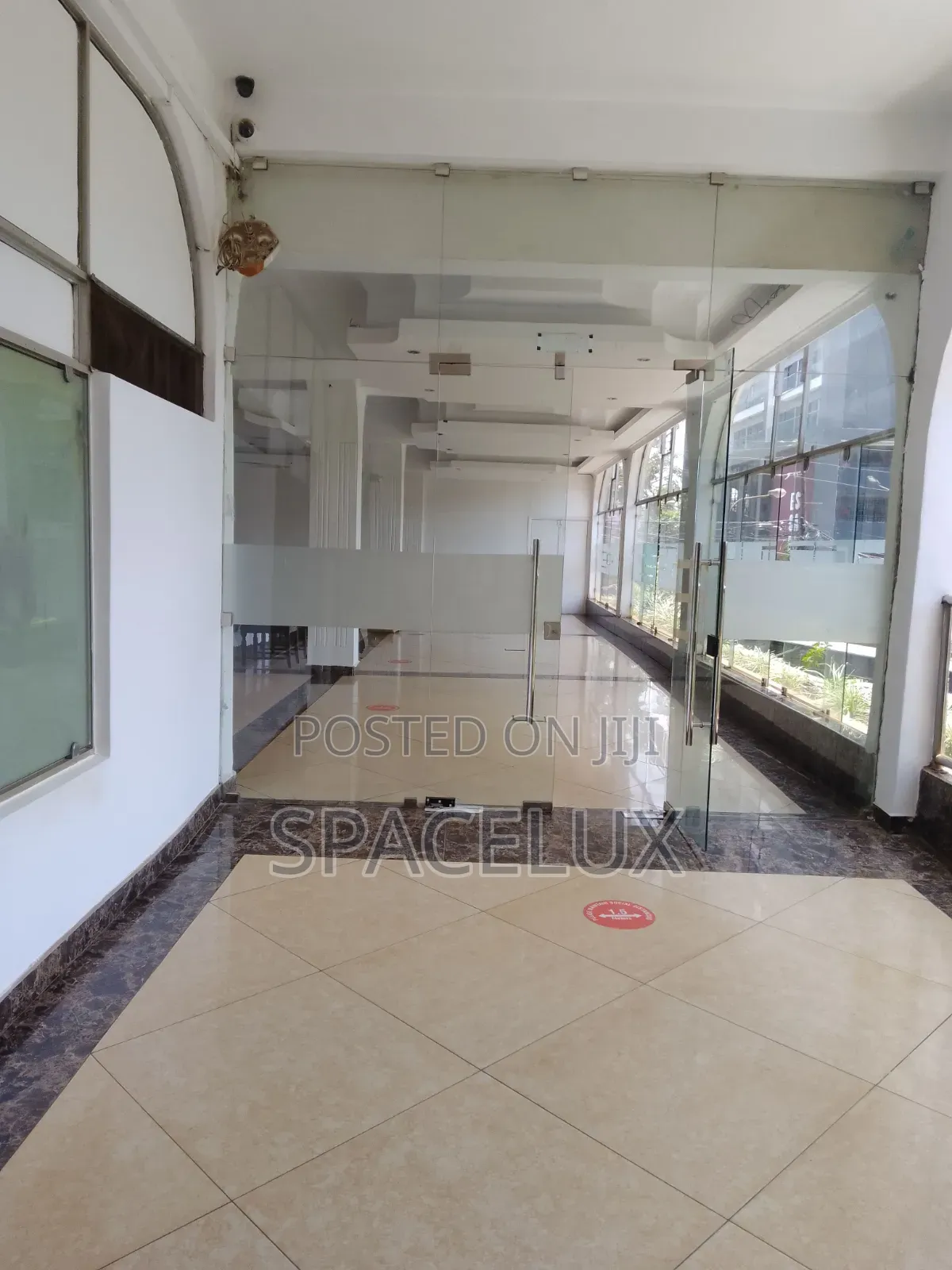 Office/Showroom