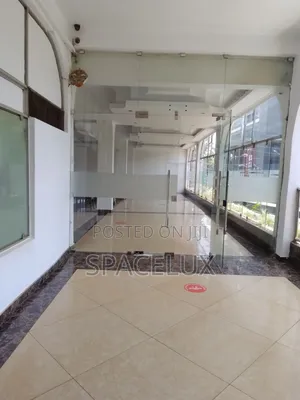 Office/Showroom
