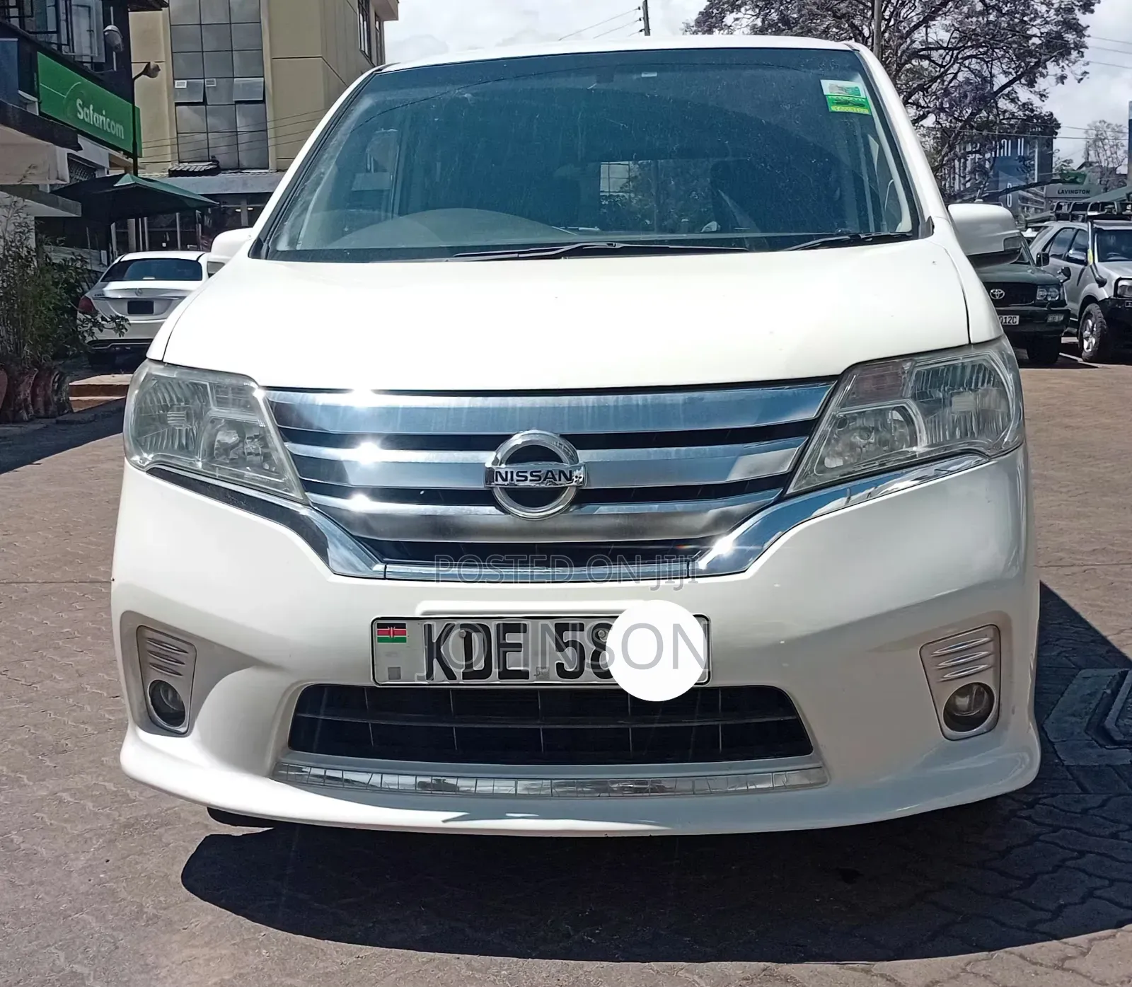 Nissan Serena 2013 White