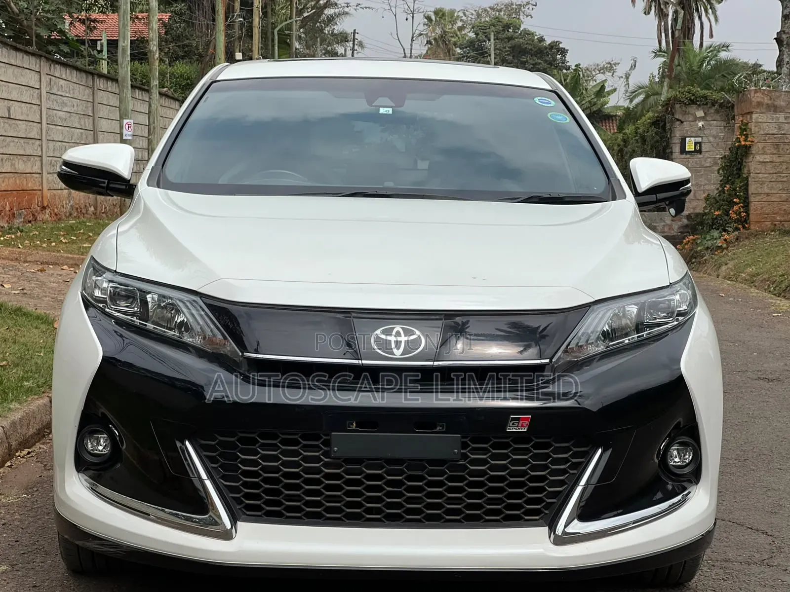 Toyota Harrier 2019 White